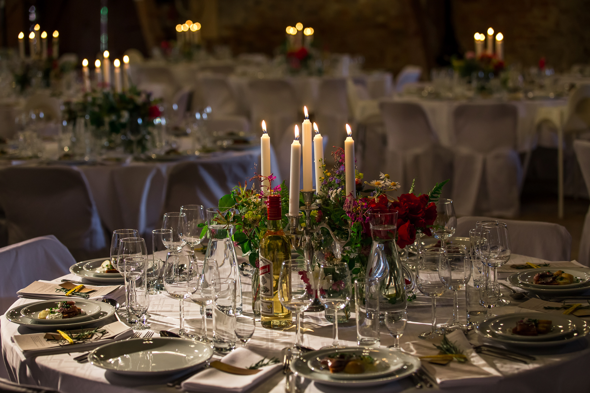 Borgeby Slott Middag logan dukning av Bröllopsfotograf Skåne