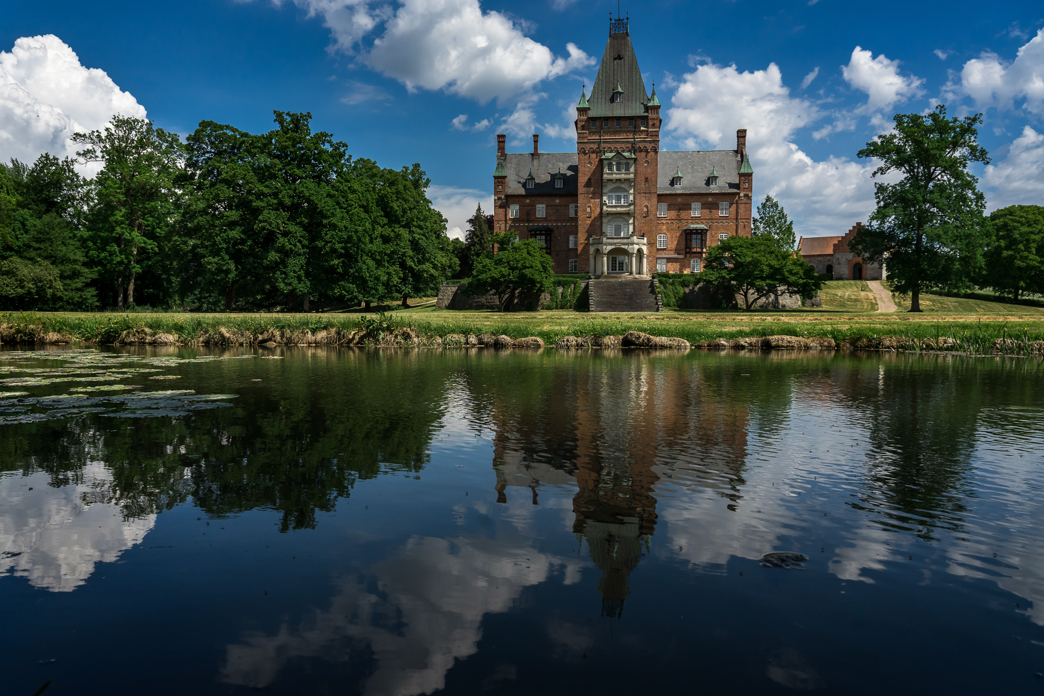 Trollenäs Slott av Bröllopsfotograf Skåne